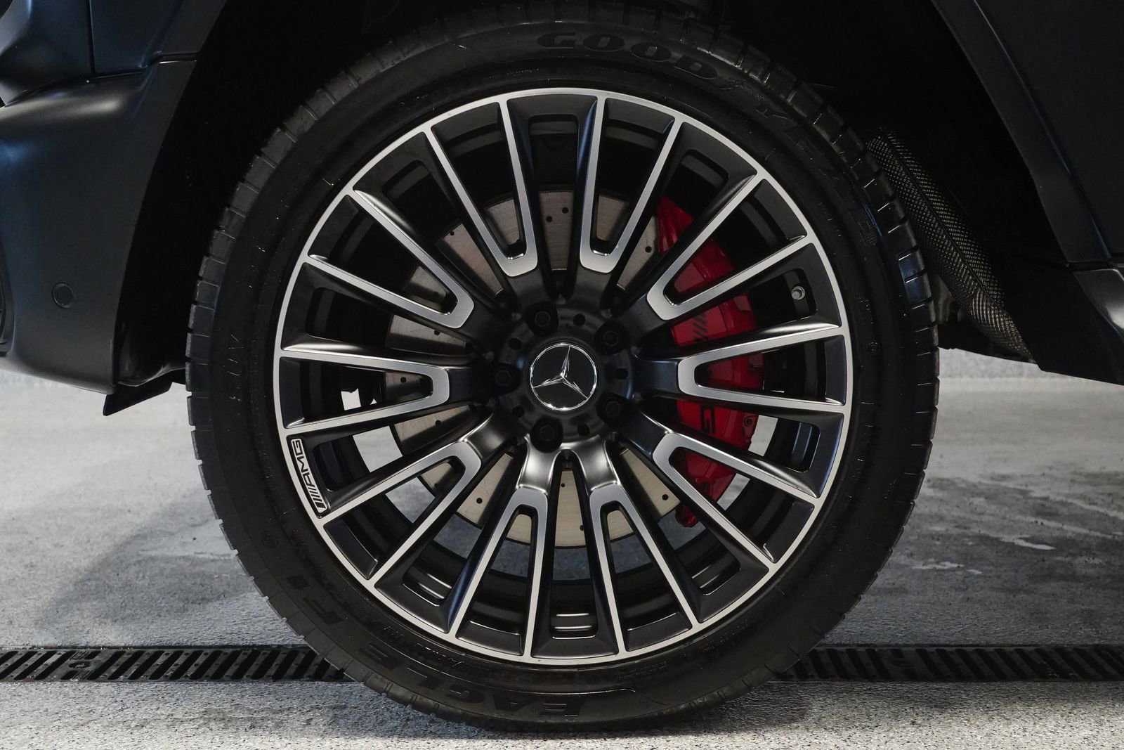 Certified 2025 Mercedes-Benz G 63 AMG 4MATIC image 8