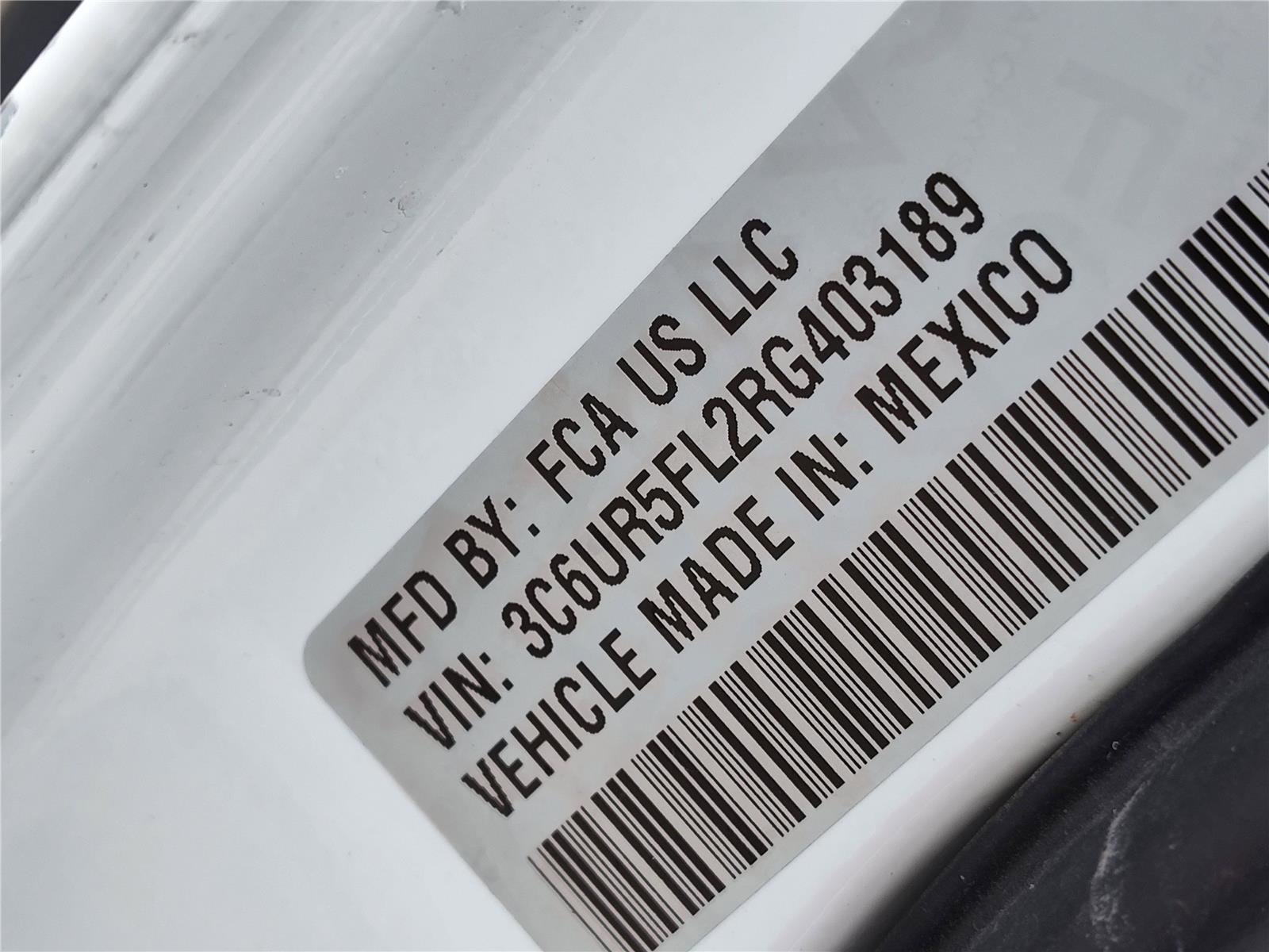 Used 2024 RAM 2500 Laramie AWD/4WD image 13