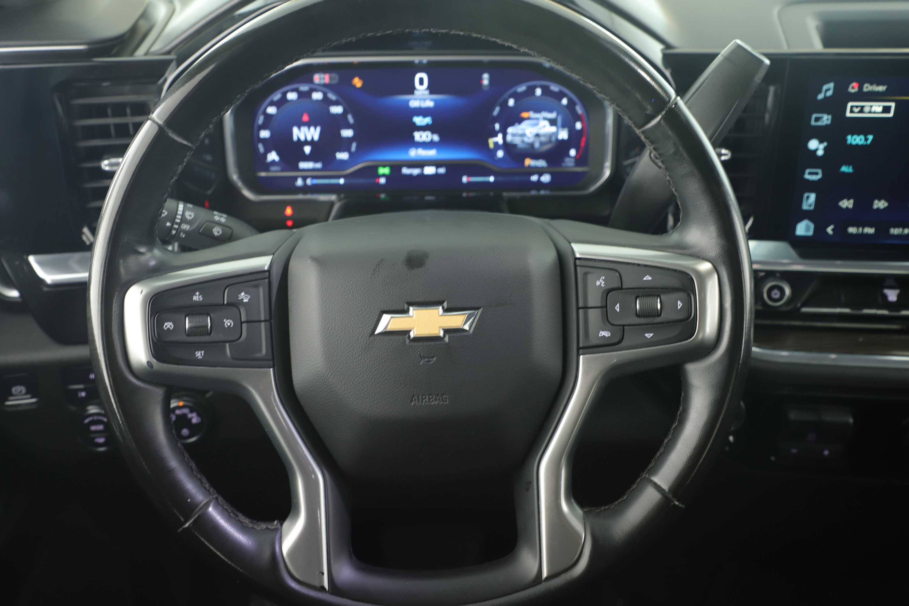 Used 2024 Chevrolet Silverado 2500 LT image 20