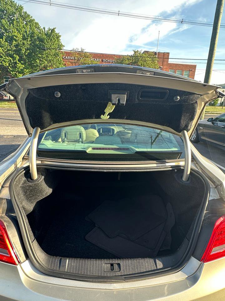 Used 2014 Buick LaCrosse FWD image 29