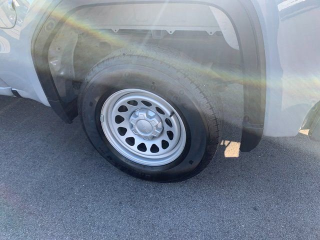 Used 2024 GMC Sierra 1500 Pro w/ Convenience Package image 10