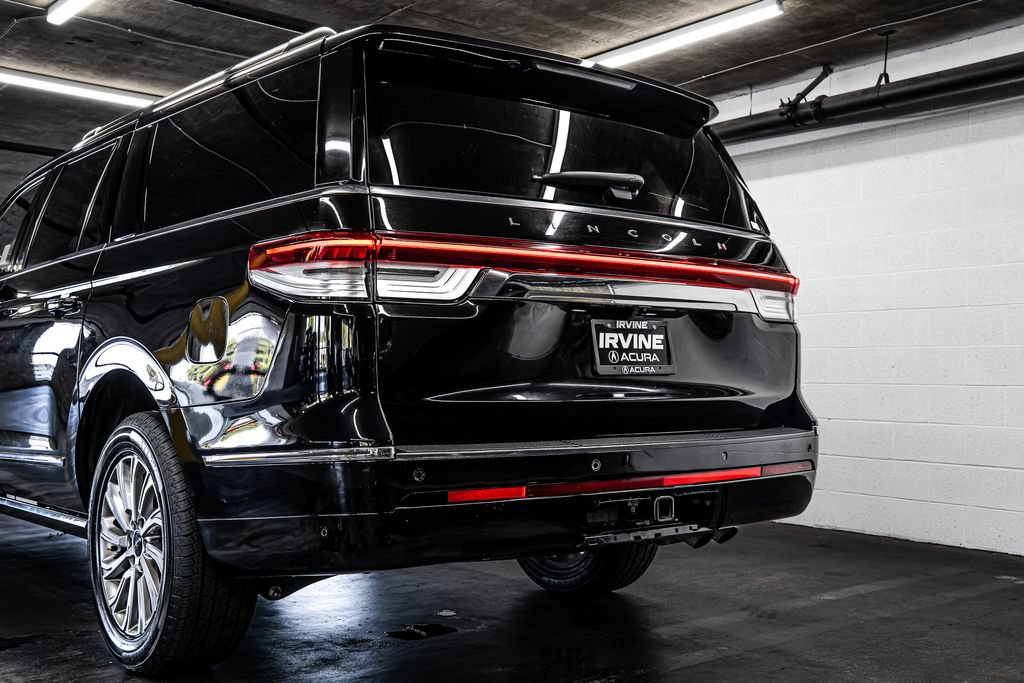 Used 2024 Lincoln Navigator L 4WD image 16