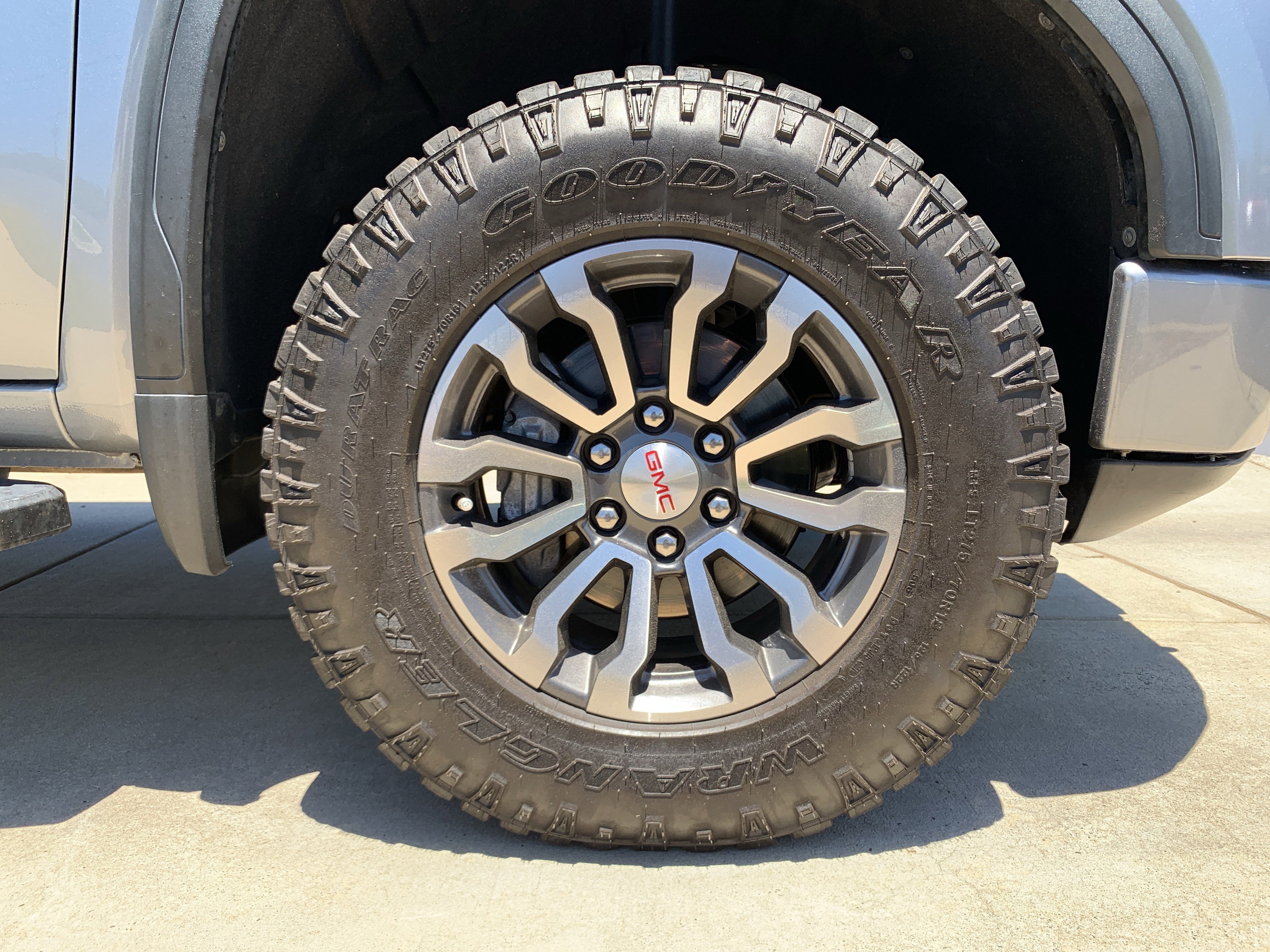 Used 2021 GMC Sierra 1500 AT4 AWD/4WD image 13