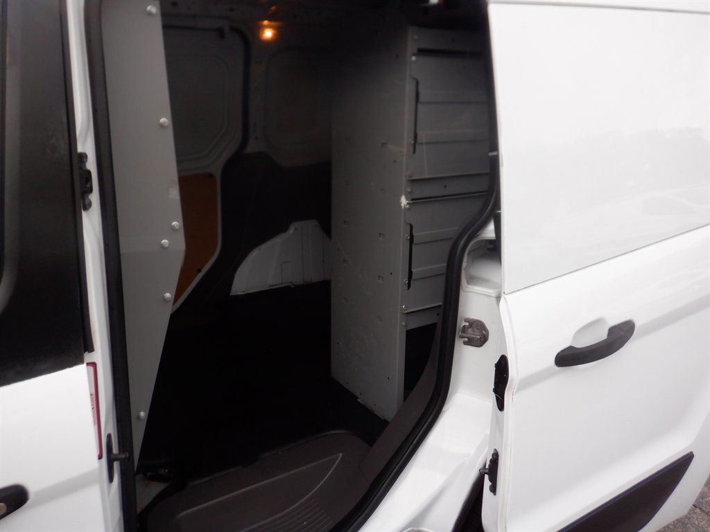 Used 2021 Ford Transit Connect XL FWD image 15