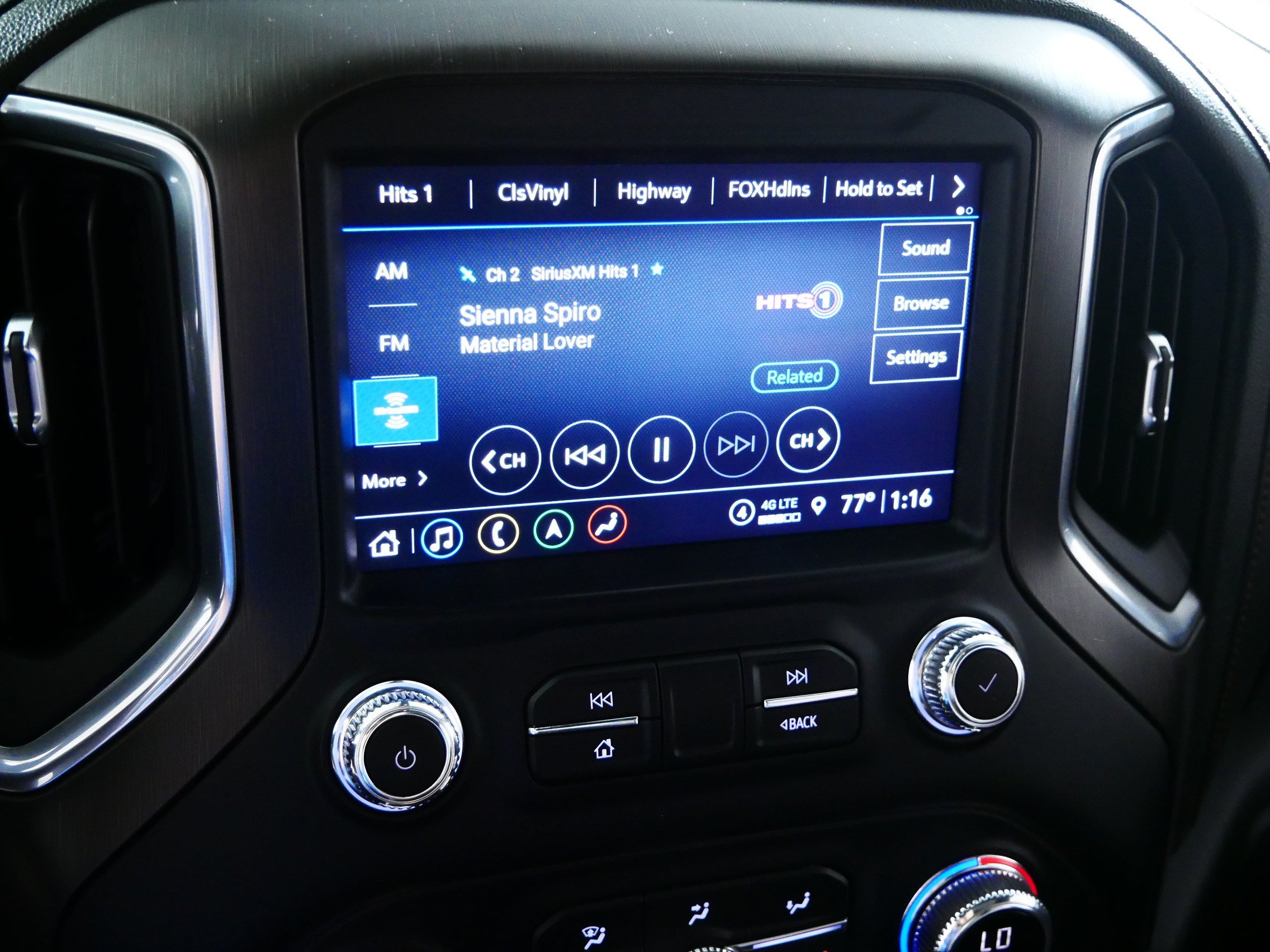 Certified 2022 GMC Sierra 3500 AT4 w/ AT4 Premium Plus Package AWD/4WD image 22