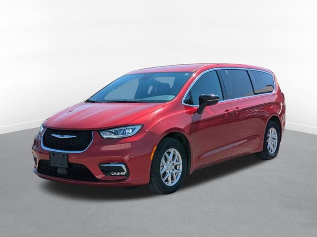 Used 2025 Chrysler Pacifica Select FWD image 5