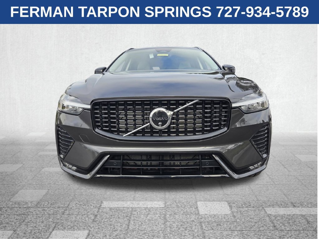 Certified 2024 Volvo XC60 B5 Plus w/ Protection Package Premier AWD/4WD image 3