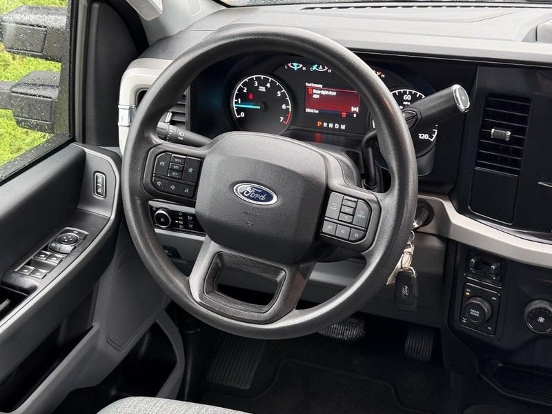 Used 2023 Ford F250 XLT AWD/4WD image 14