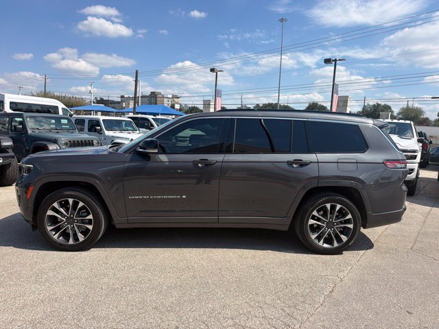 Used 2024 Jeep Grand Cherokee L Overland AWD/4WD image 3