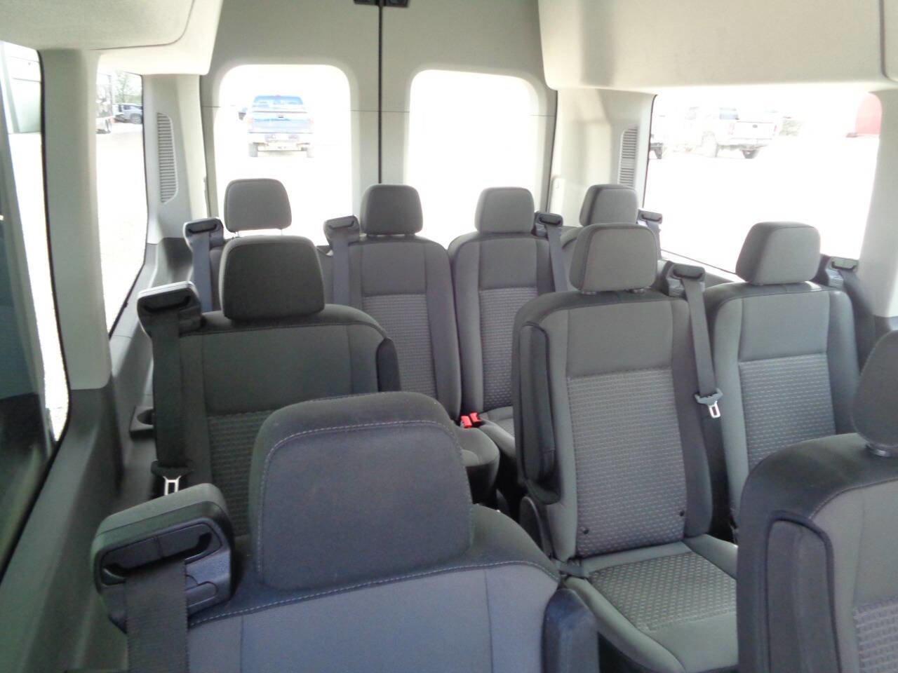 Used 2024 Ford Transit 350 XLT RWD image 40