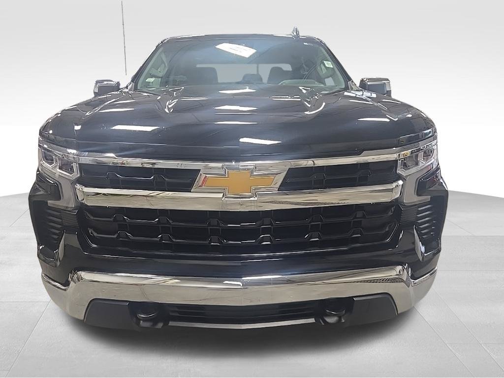 Used 2023 Chevrolet Silverado 1500 LT AWD/4WD image 10