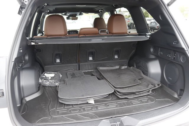 Certified 2025 Subaru Forester Touring image 5