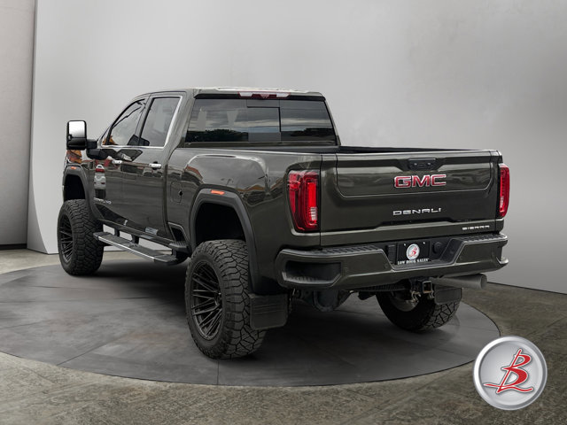 Used 2023 GMC Sierra 3500 Denali w/ Technology Package AWD/4WD image 5