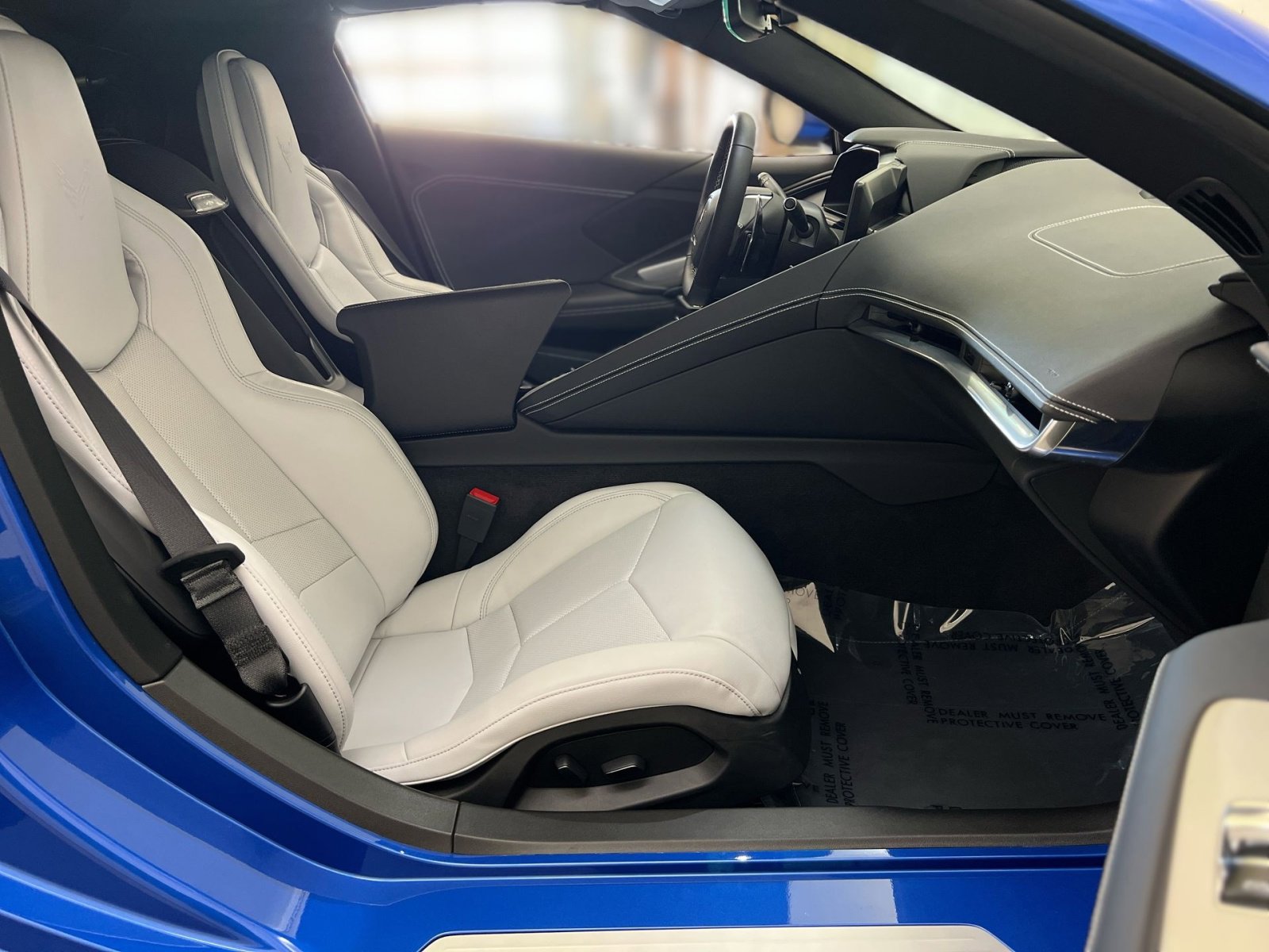 Used 2023 Chevrolet Corvette Stingray Coupe w/ Z51 Performance Package image 25