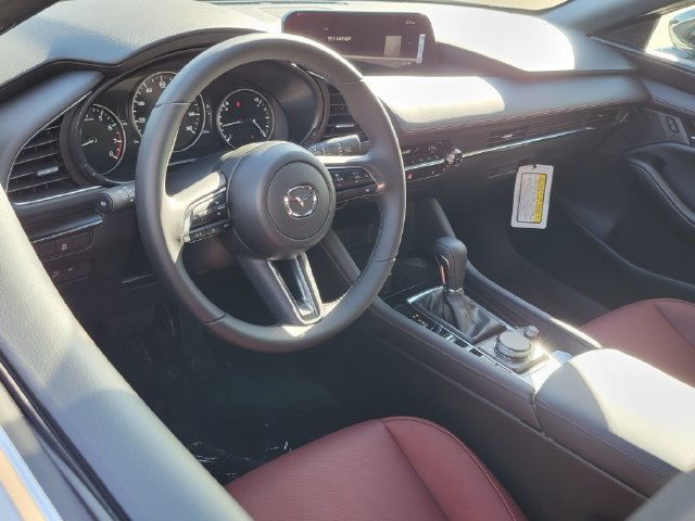 New 2026 MAZDA MAZDA3 Carbon w/ Appearance Package AWD/4WD image 5