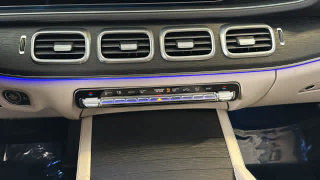 Certified 2026 Mercedes-Benz GLE 450 4MATIC image 24