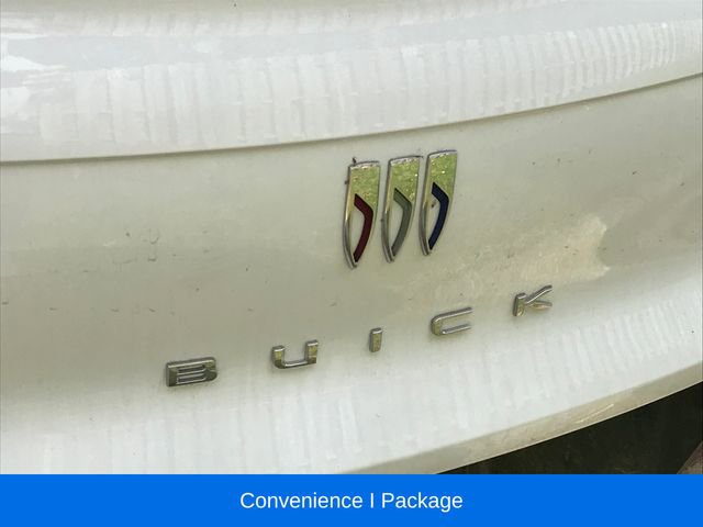Used 2024 Buick Envista Sport Touring w/ Convenience I Package FWD image 5