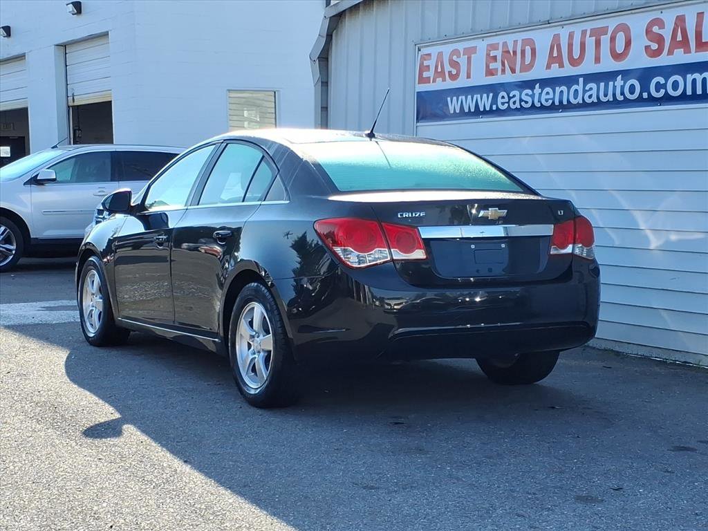 Used 2012 Chevrolet Cruze LT FWD image 3