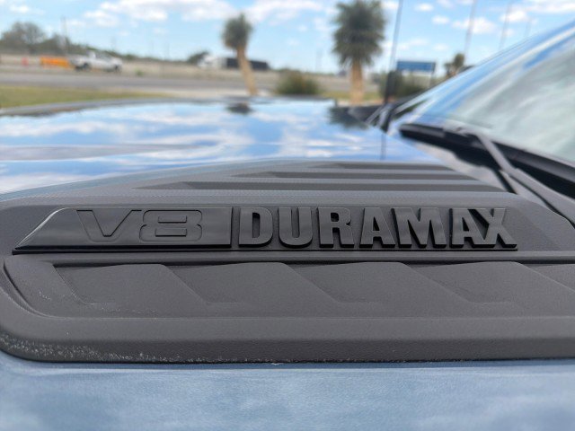 Used 2026 Chevrolet Silverado 2500 LTZ w/ LTZ Plus Package AWD/4WD image 4