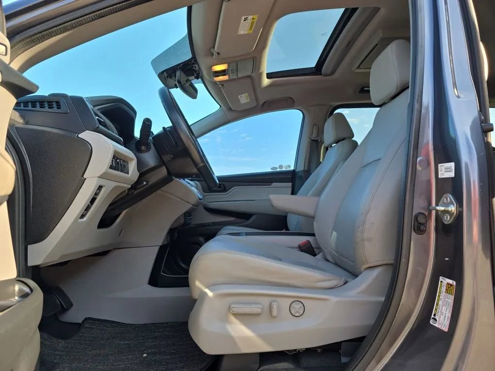 Used 2018 Honda Odyssey EX-L image 13