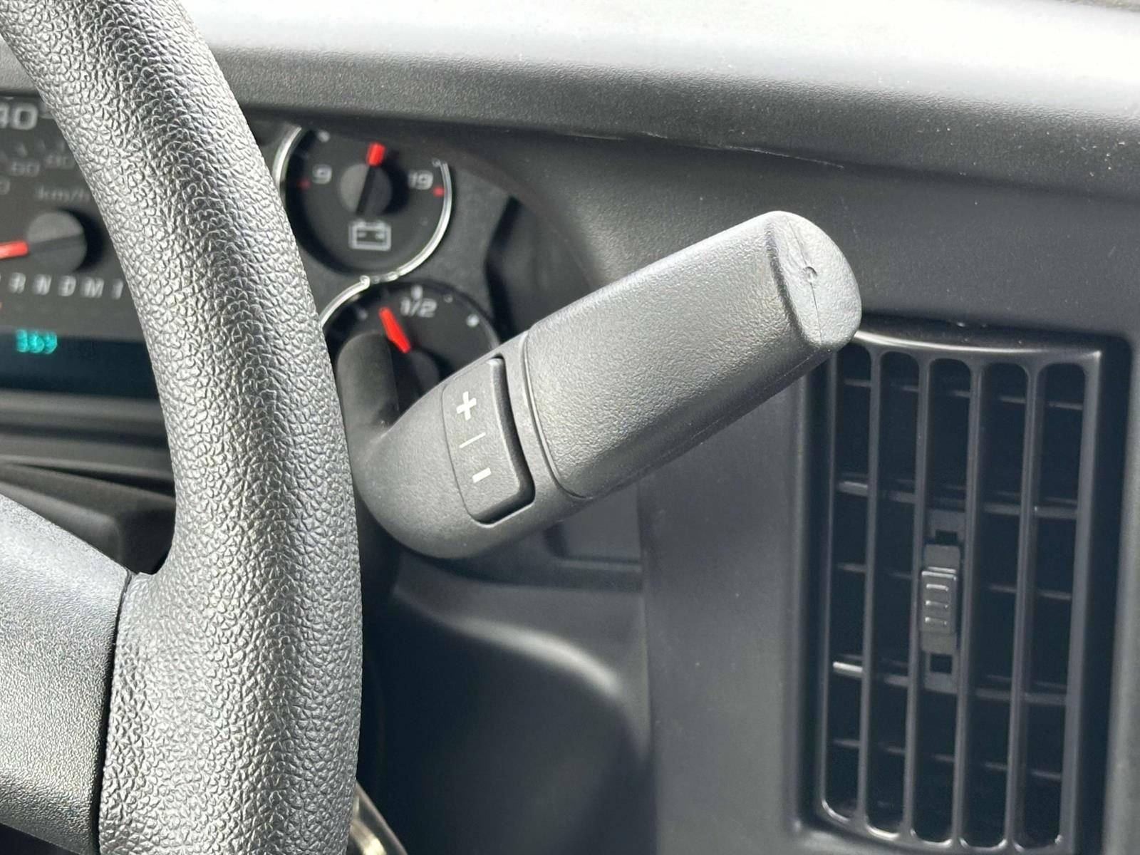 New 2024 Chevrolet Express 3500 w/ Power Convenience Package RWD image 7