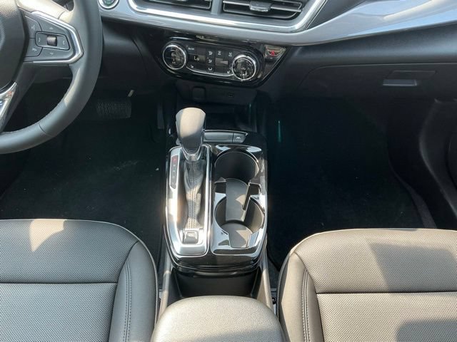 New 2026 Chevrolet Trax ACTIV w/ Sunroof Package FWD image 26