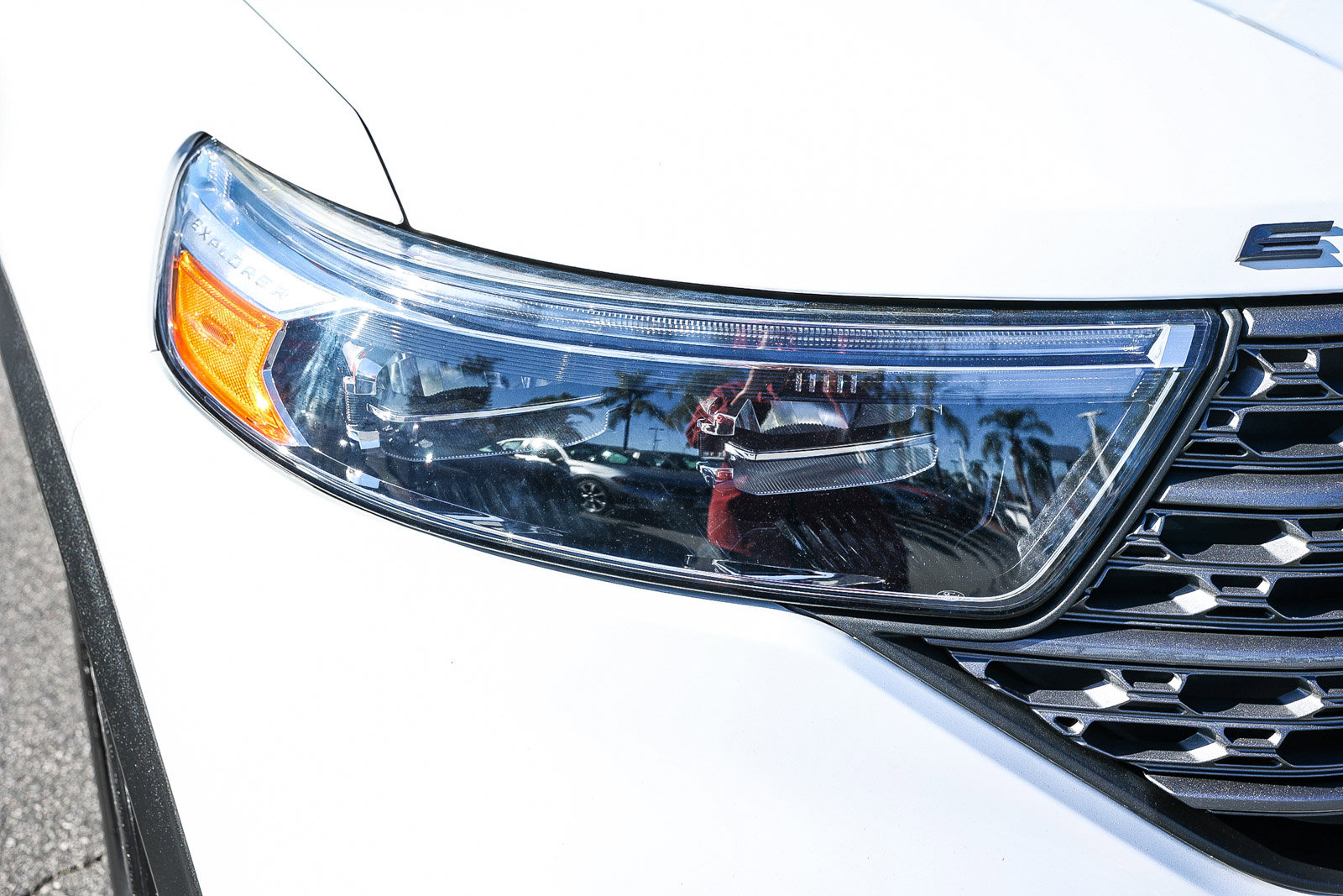 Used 2022 Ford Explorer XLT w/ Equipment Group 202A image 17