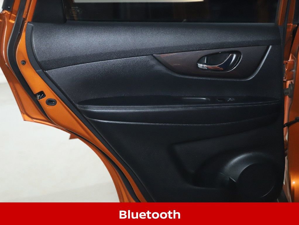 Used 2019 Nissan Rogue SV image 14