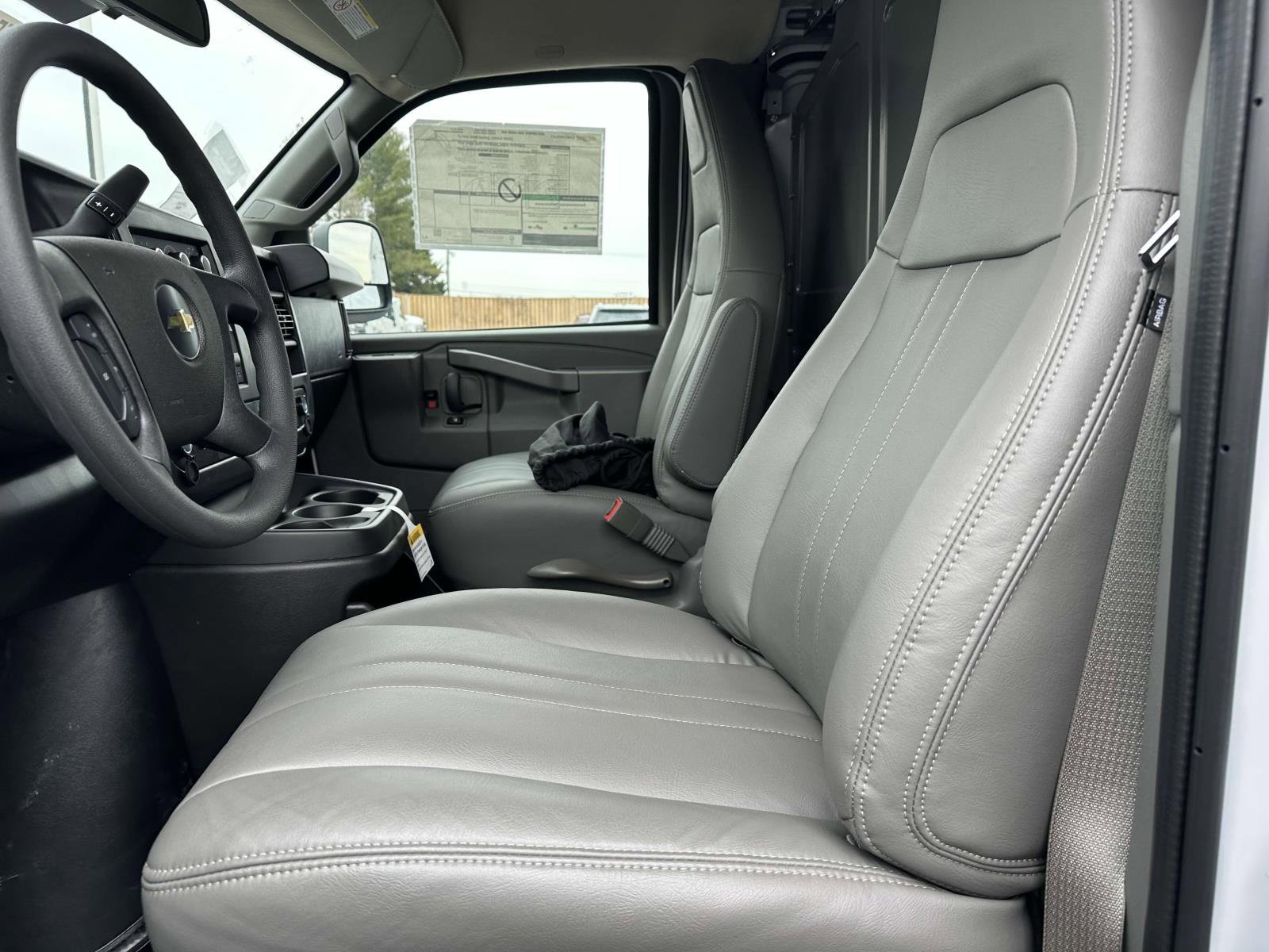 New 2025 Chevrolet Express 3500 w/ Driver Convenience Package image 11