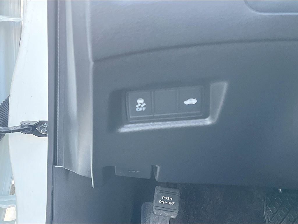 Used 2024 INFINITI Q50 Luxe w/ Cargo Package image 10