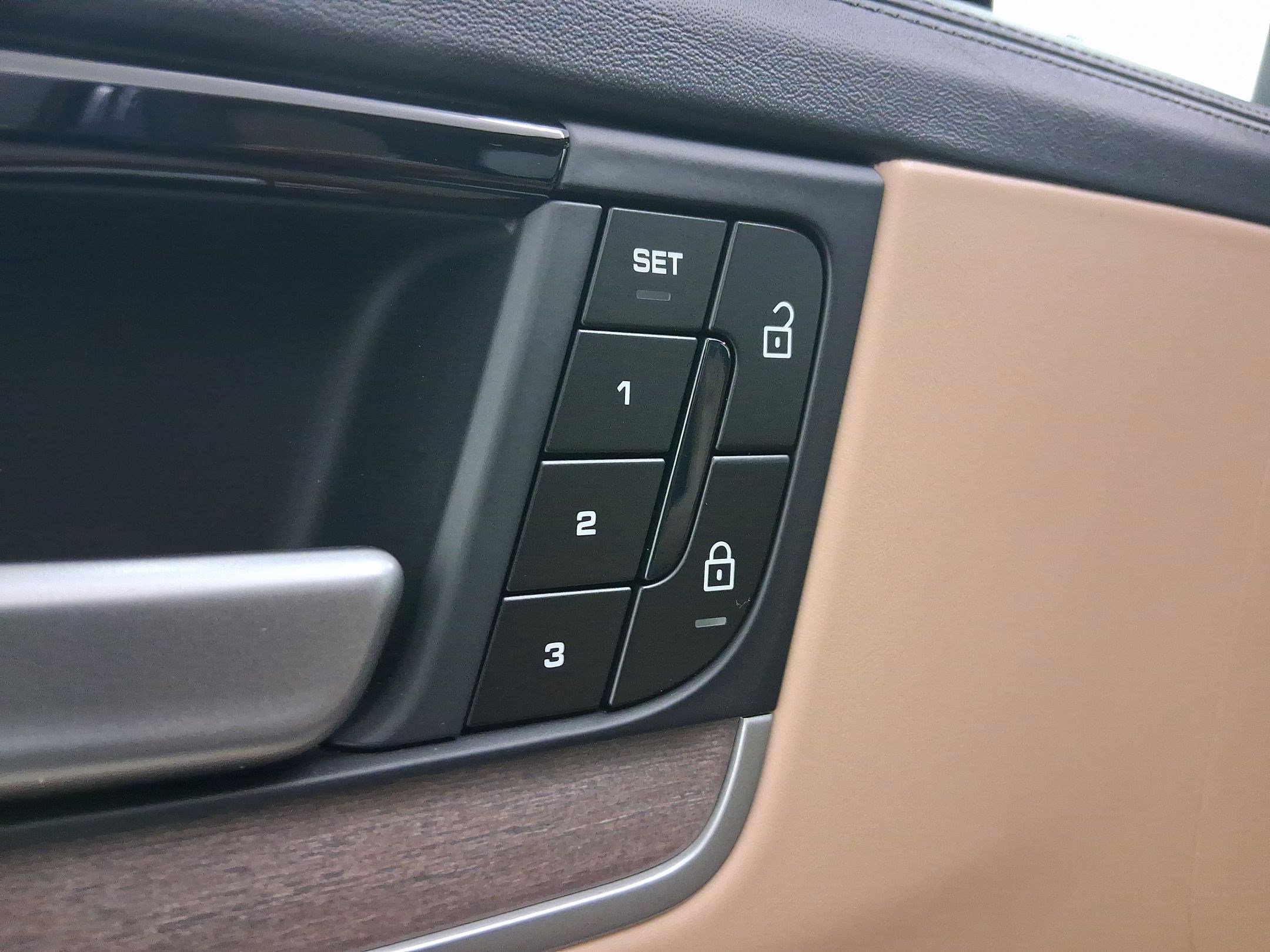 New 2026 Porsche Cayenne AWD/4WD image 11