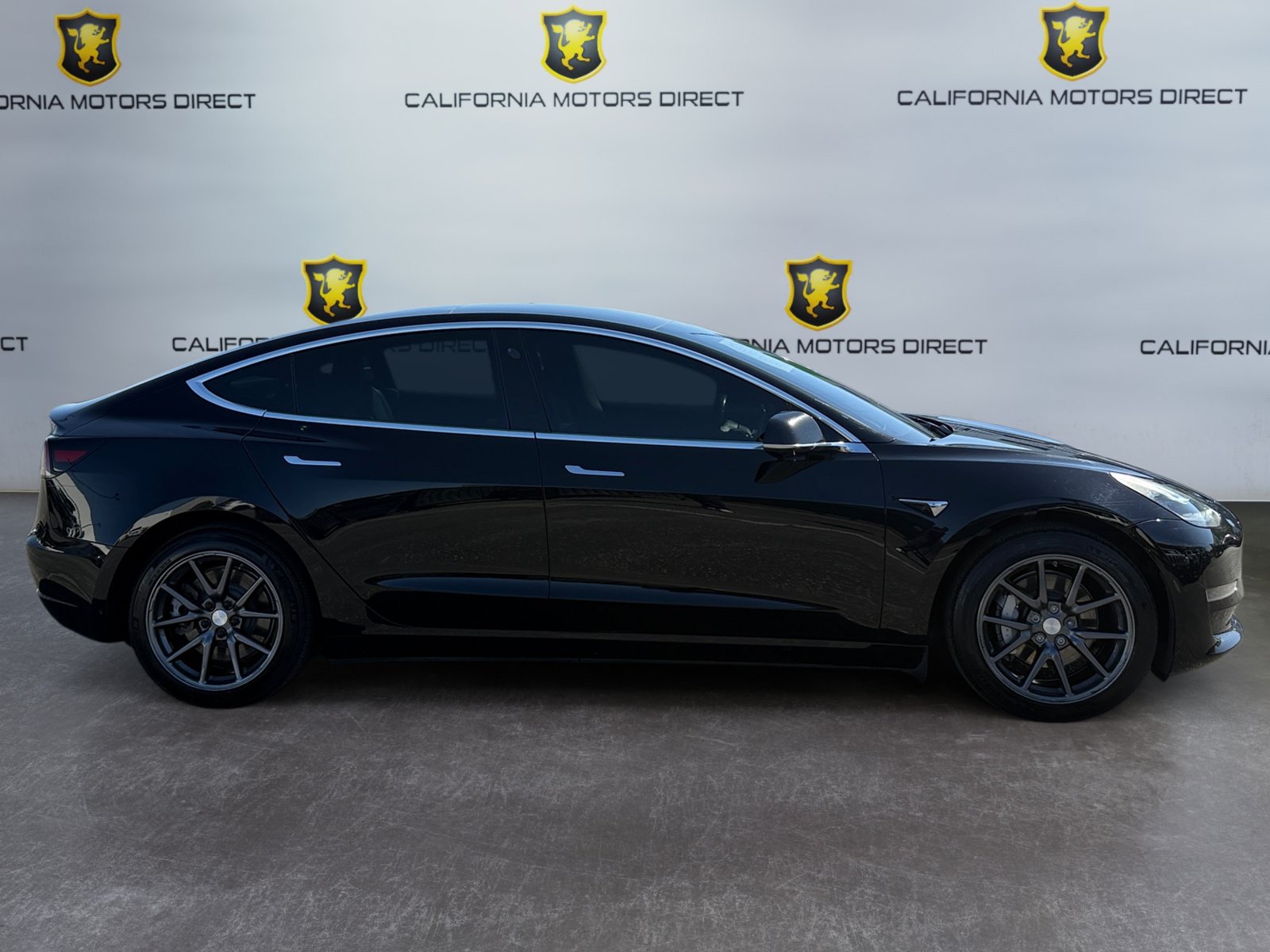 Used 2019 Tesla Model 3 Mid Range RWD image 6