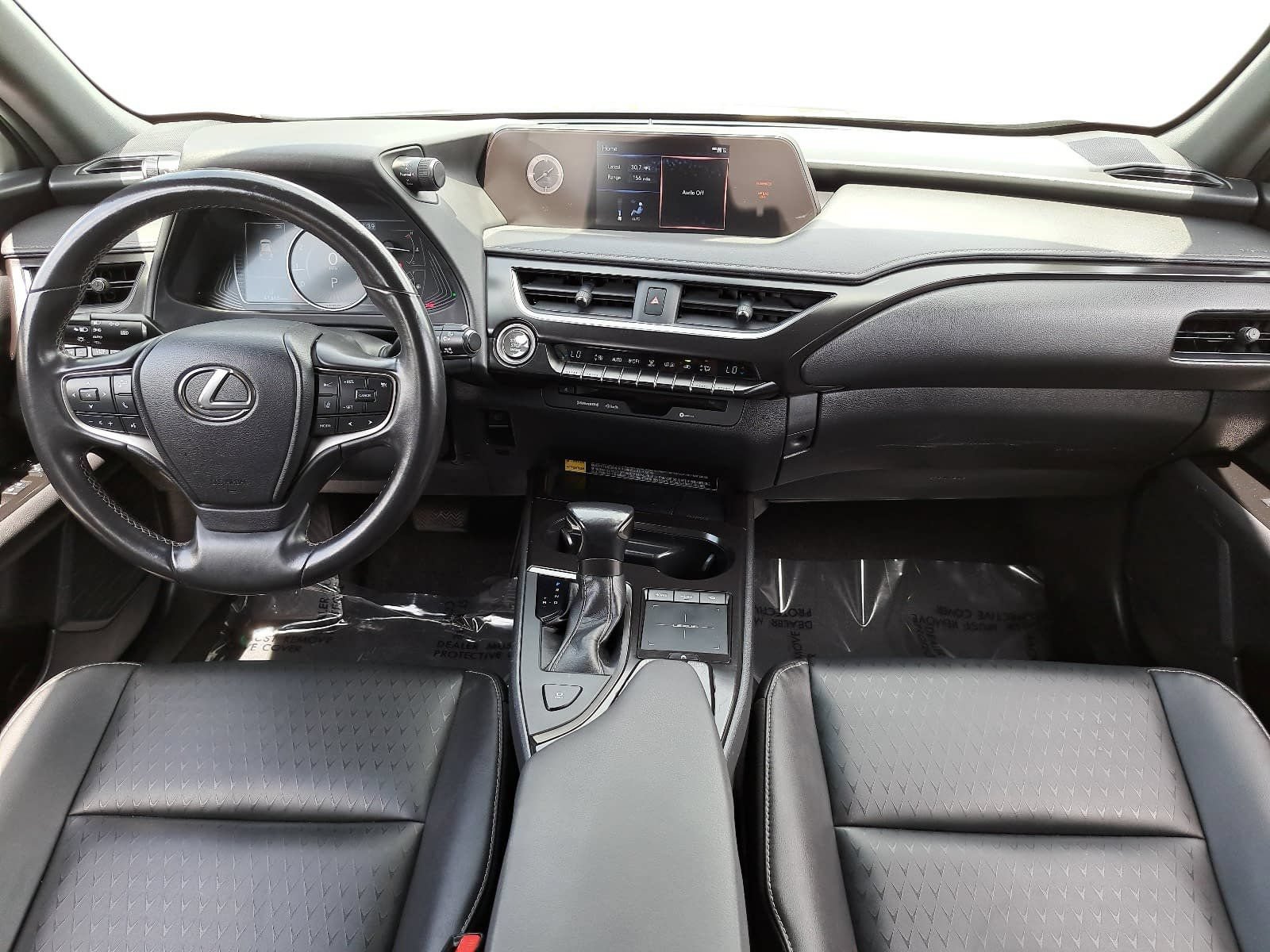 Used 2022 Lexus UX 200 w/ Accessory Package (Z2) FWD image 9