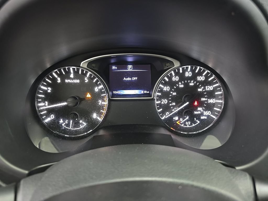 Used 2017 Nissan Altima 2.5 SV FWD image 7