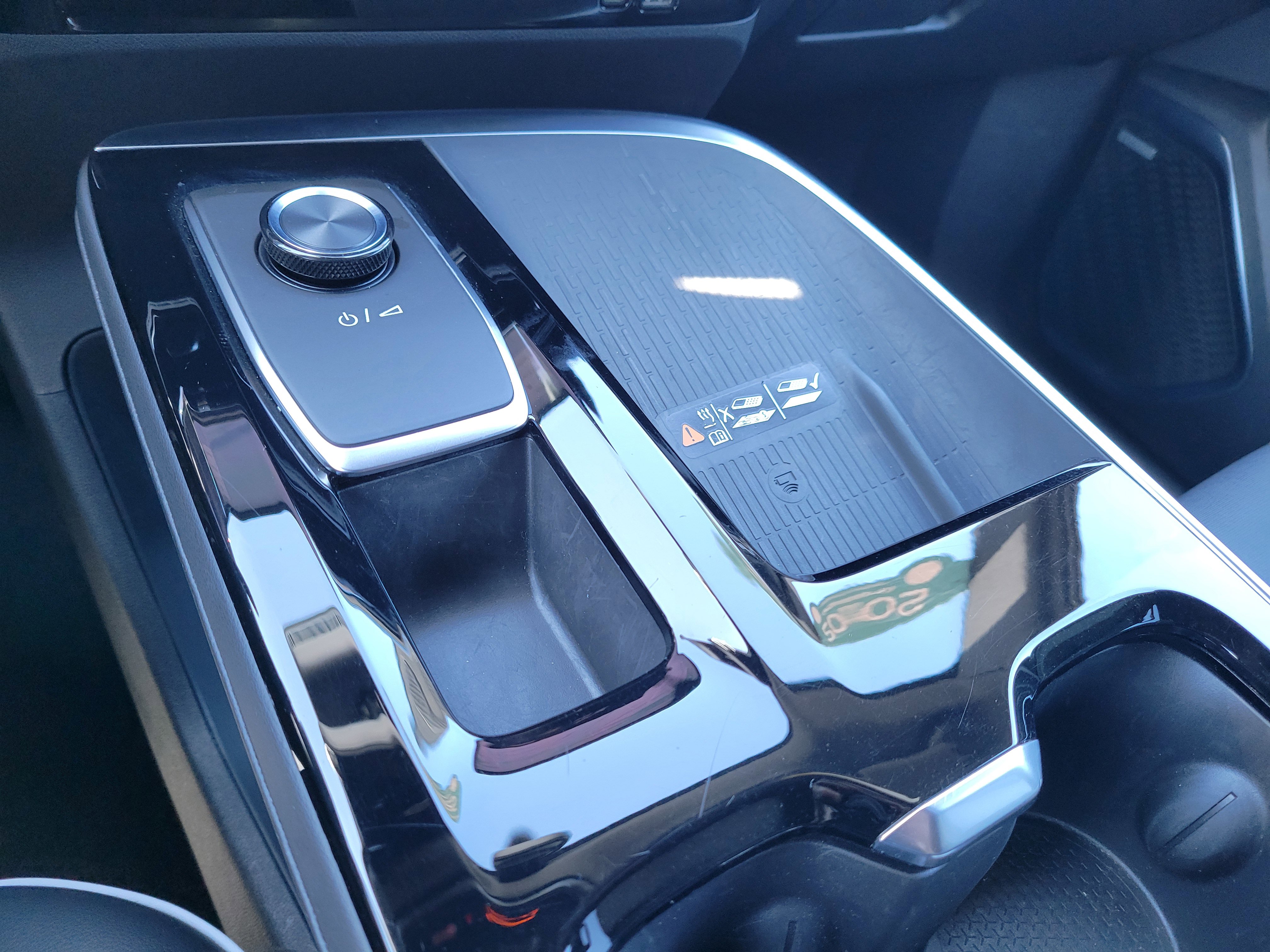 Certified 2025 Buick Enclave Preferred FWD image 22
