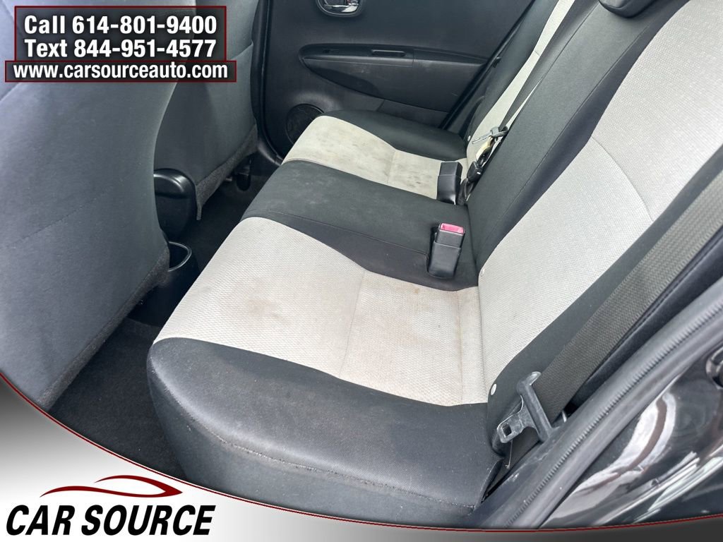Used 2012 Toyota Yaris LE image 14