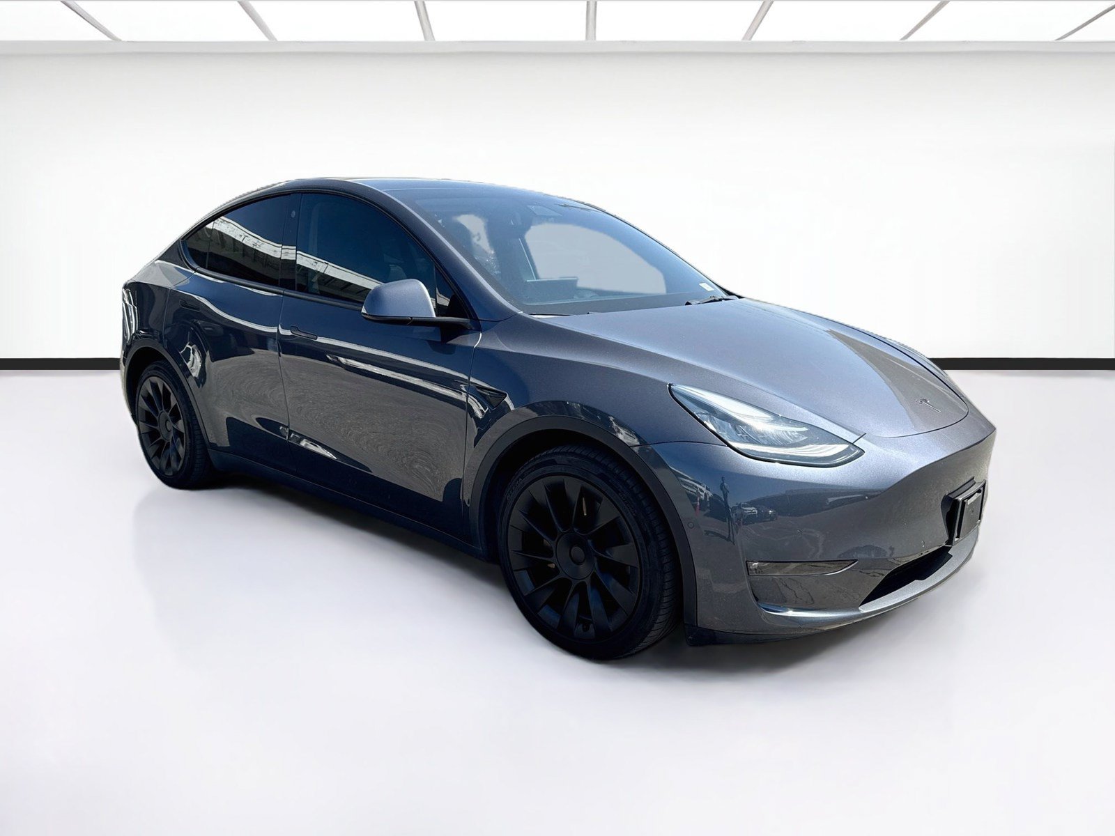 Used 2021 Tesla Model Y Long Range AWD/4WD image 3