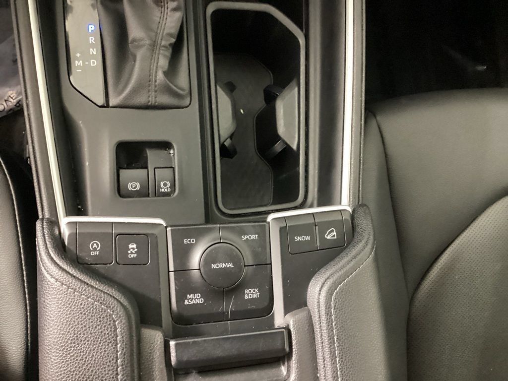 Used 2024 Toyota Grand Highlander AWD image 27