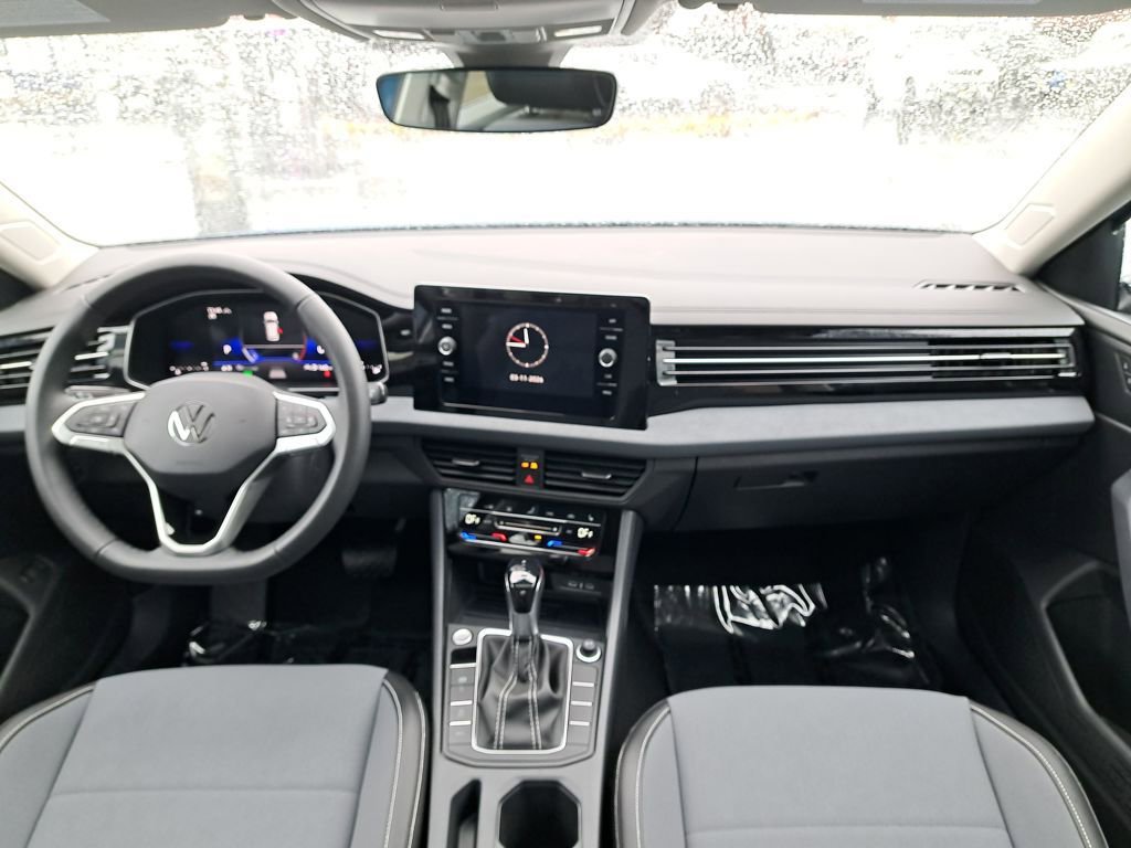 New 2026 Volkswagen Jetta SE image 18