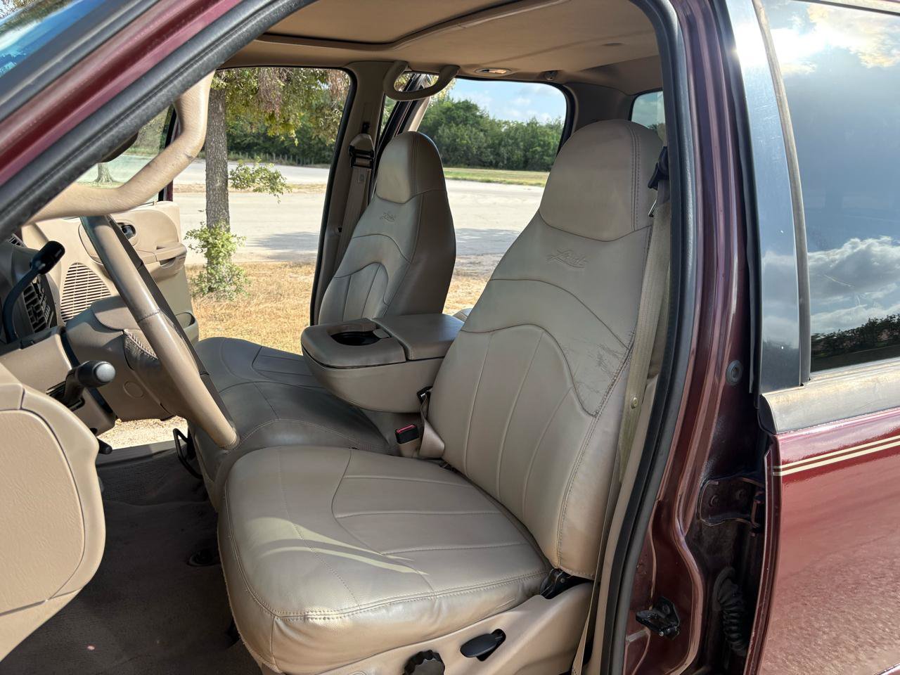 Used 2001 Ford F150 Lariat AWD/4WD image 45