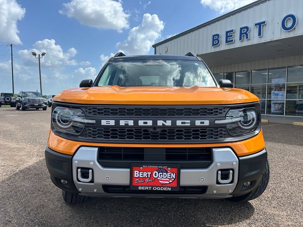 New 2026 Ford Bronco Sport Badlands AWD/4WD image 2