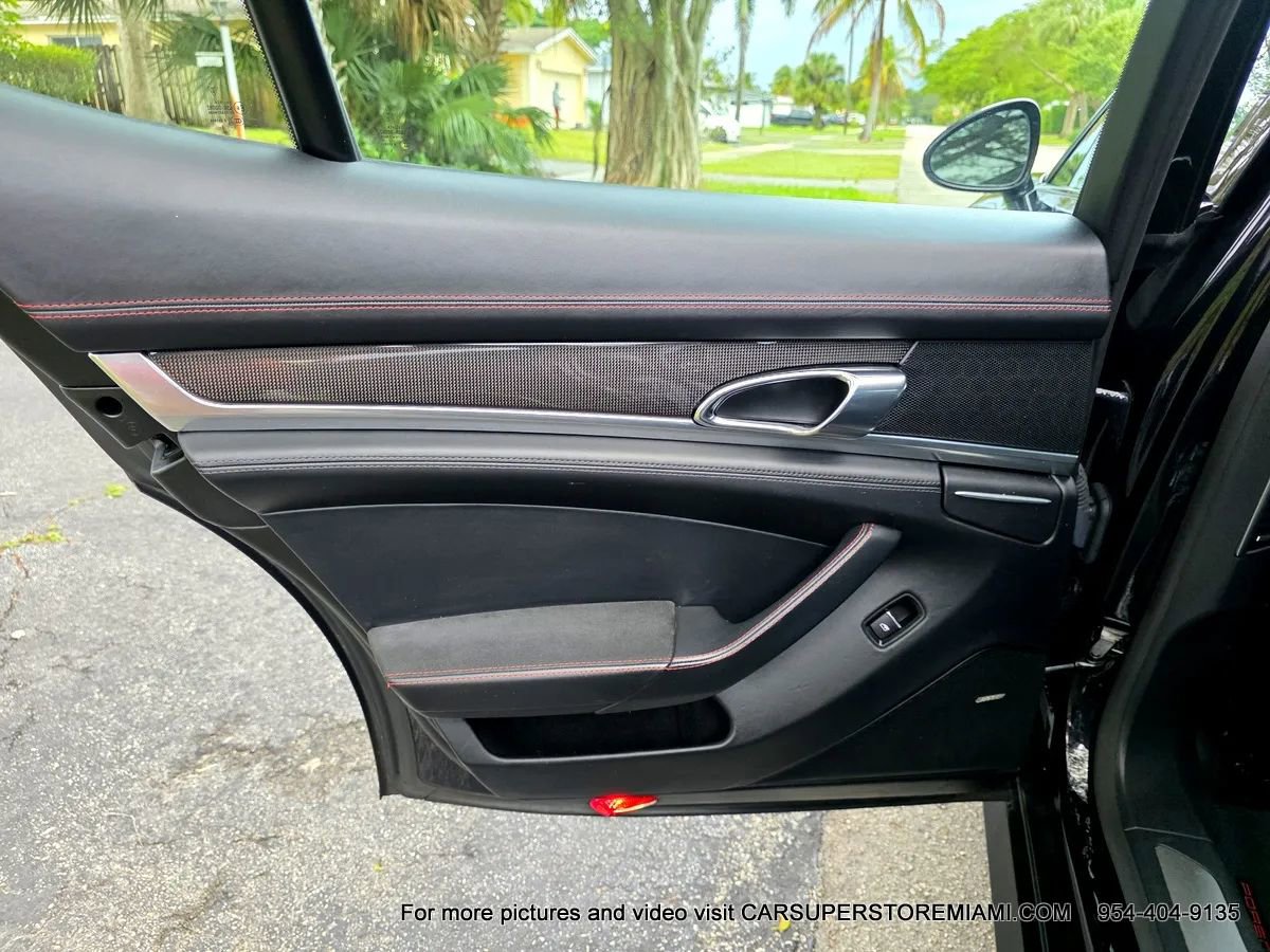 Used 2016 Porsche Panamera GTS image 54