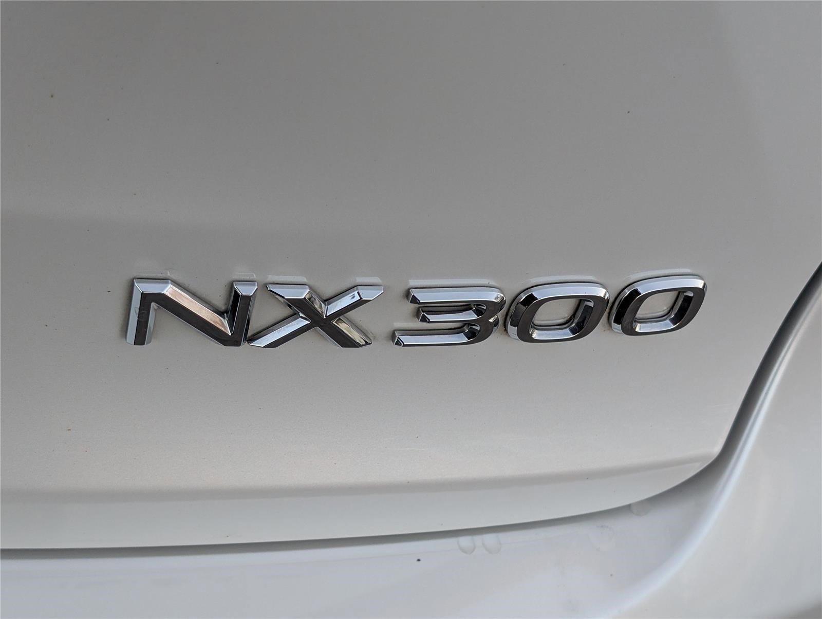 Used 2019 Lexus NX 300 NX 300 image 9