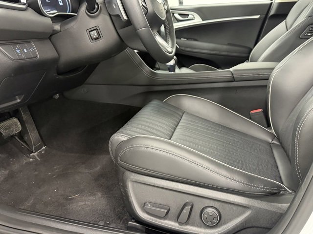 New 2026 Genesis G70 2.5T Prestige image 11