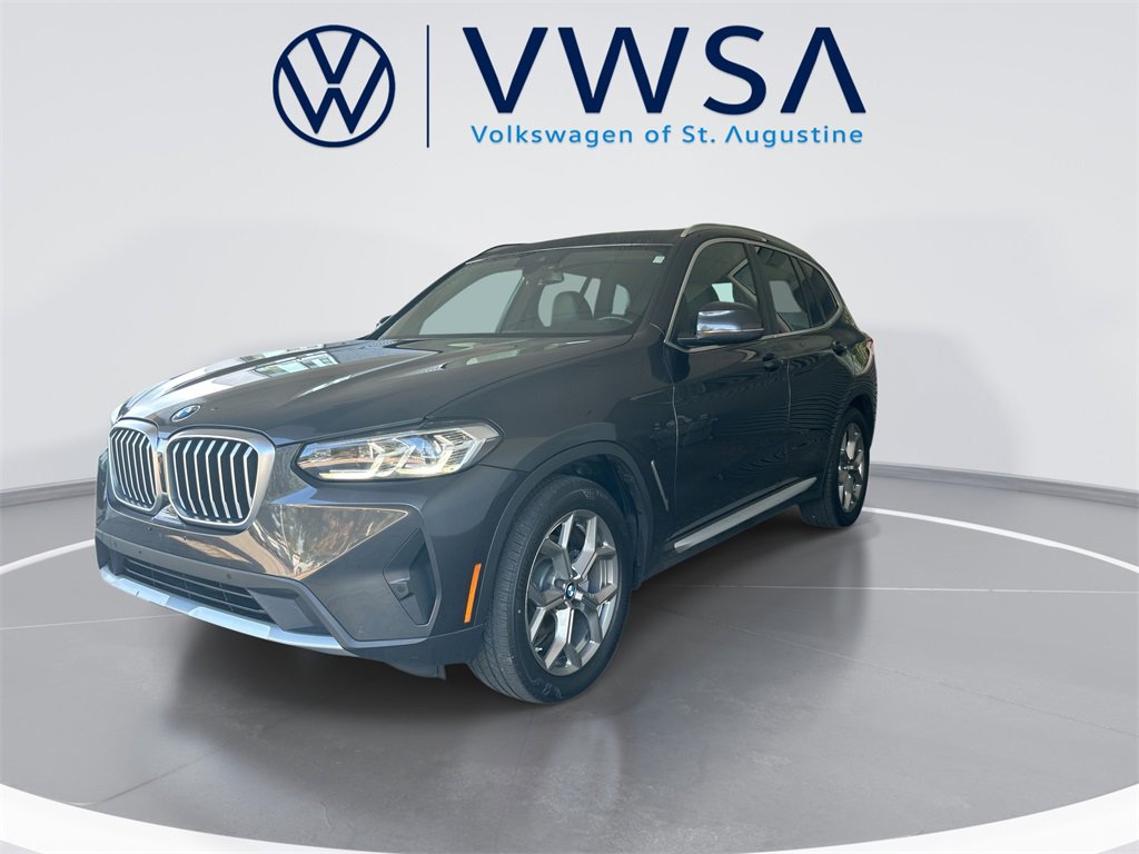 Used 2024 BMW X3 xDrive30i image 3