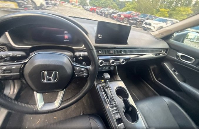 Used 2023 Honda Civic Touring image 14