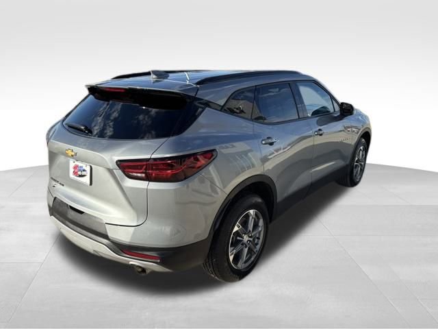 Certified 2023 Chevrolet Blazer LT w/ Convenience Package image 5