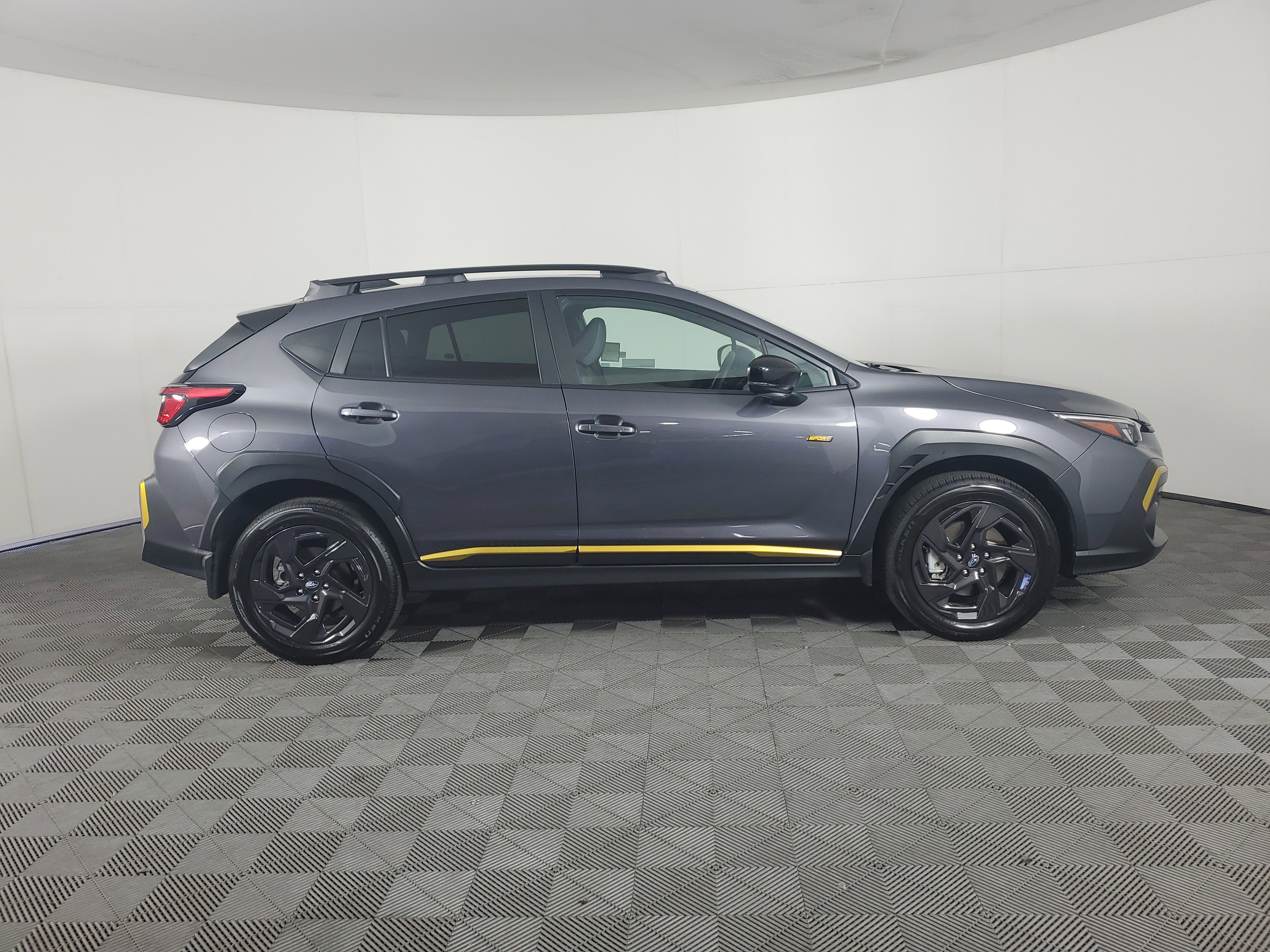 Used 2025 Subaru Crosstrek 2.5i Sport w/ Crosstrek Mirror Package AWD/4WD image 3
