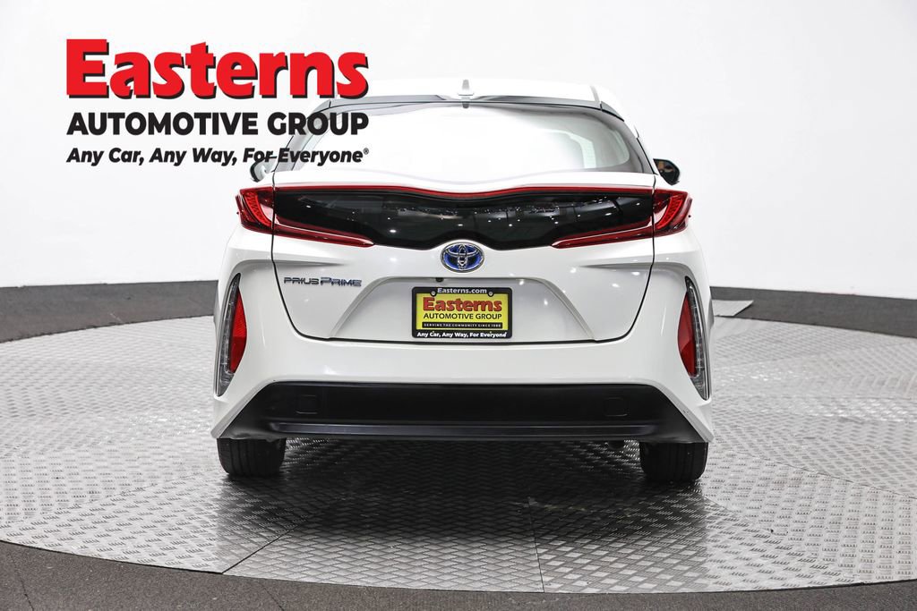Used 2020 Toyota Prius Prime LE w/ Carpet Mat Package FWD image 6