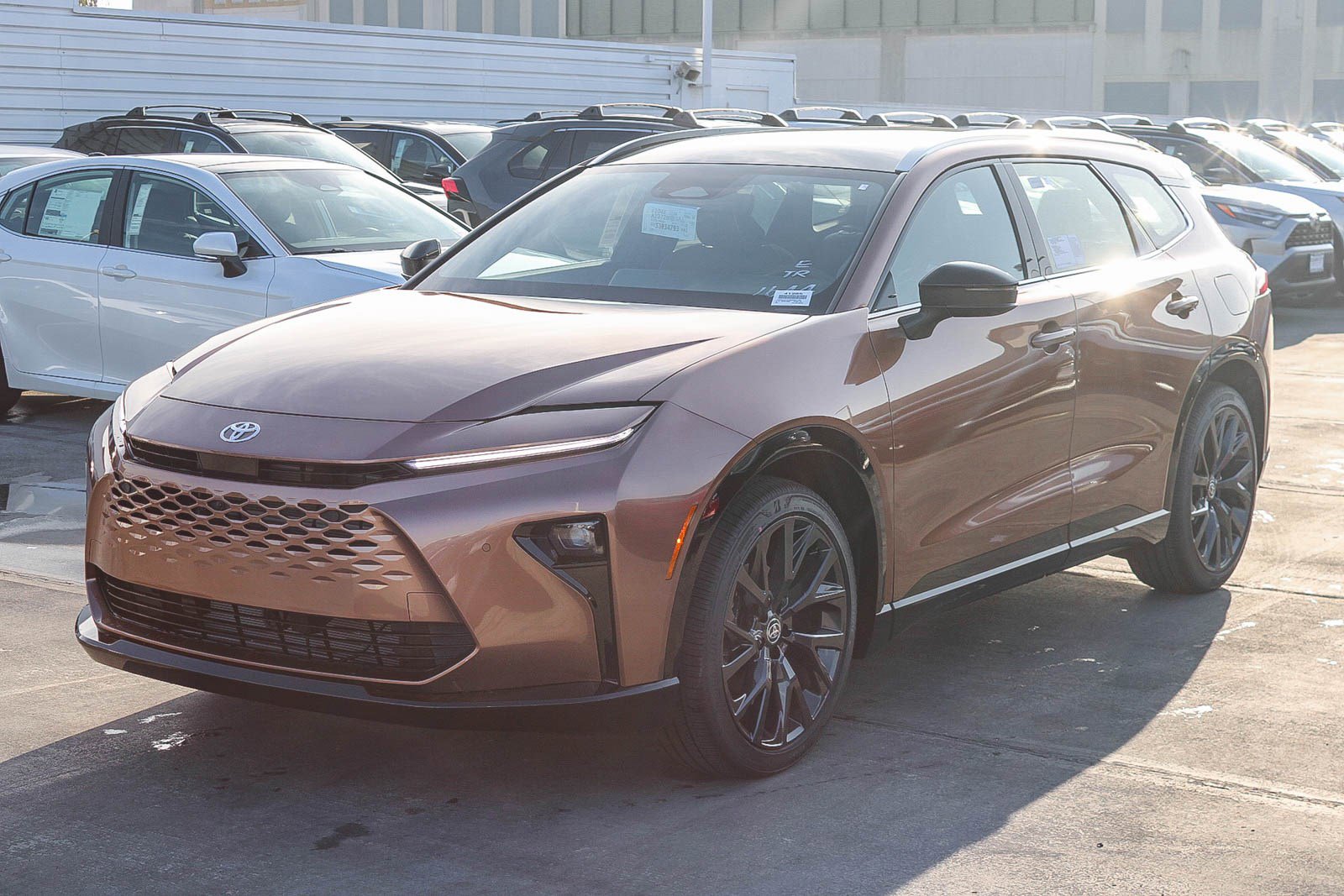 New 2025 Toyota Crown Signia Limited image 3